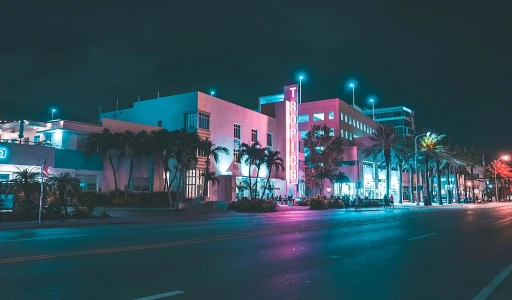El Jardín Secreto del Lujo: Descubriendo los Espacios Verdes Escondidos de los Hoteles de Lujo en Miami
